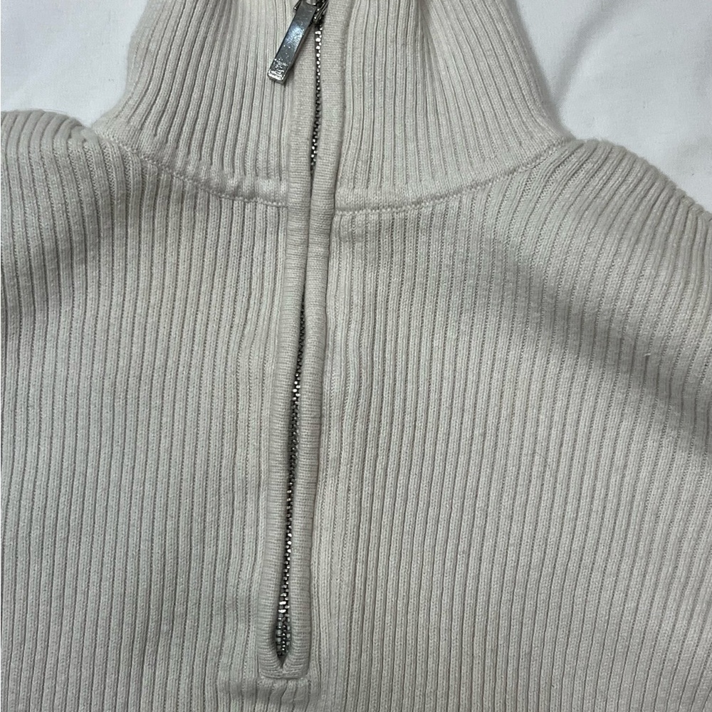 SOLD - Picture 4 of 4